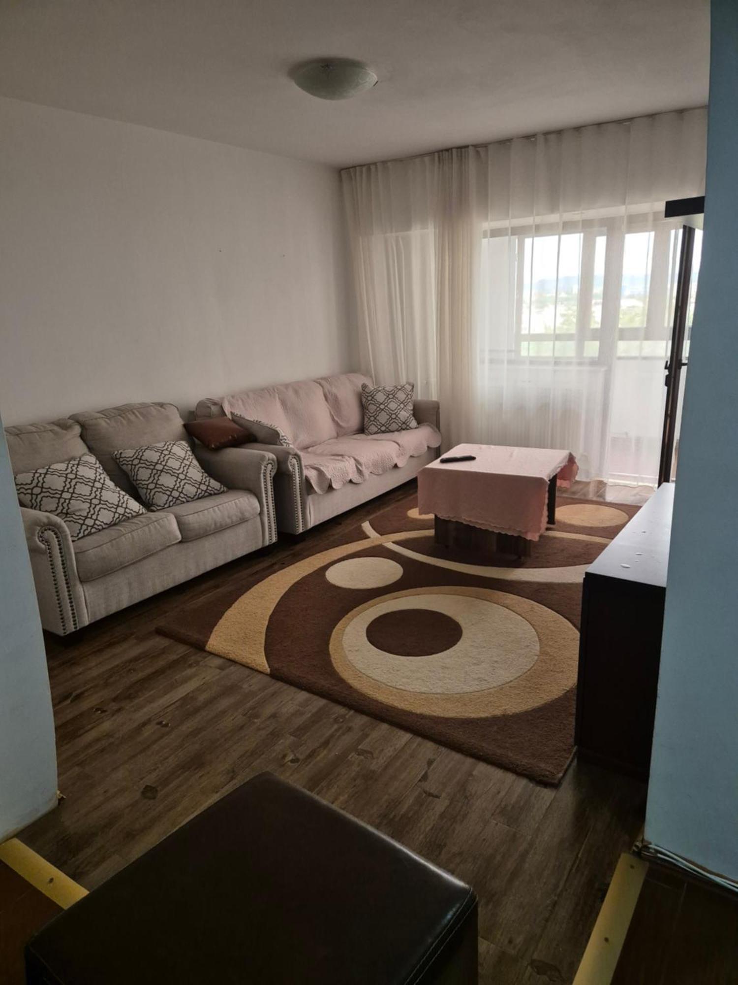 Ferienwohnung Ultracentral Ploieşti Exterior foto